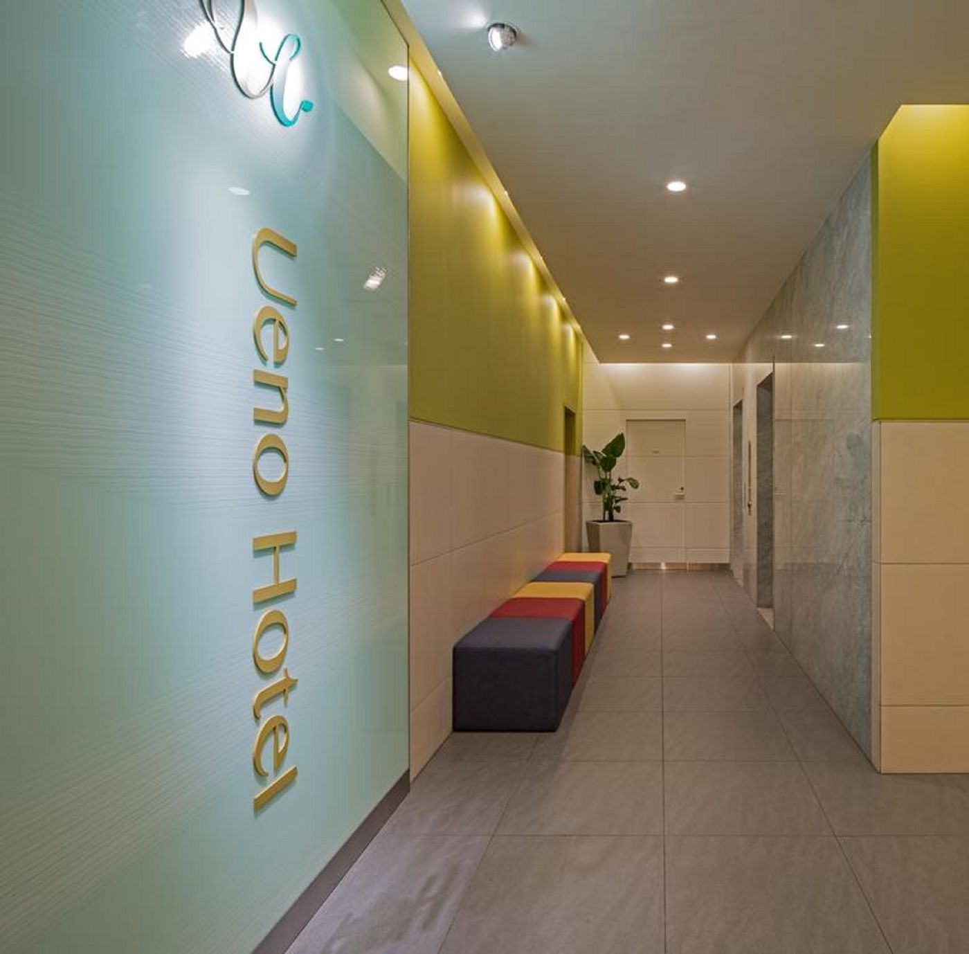 Ueno Hotel-Japan-Tokyo-Lobby-5