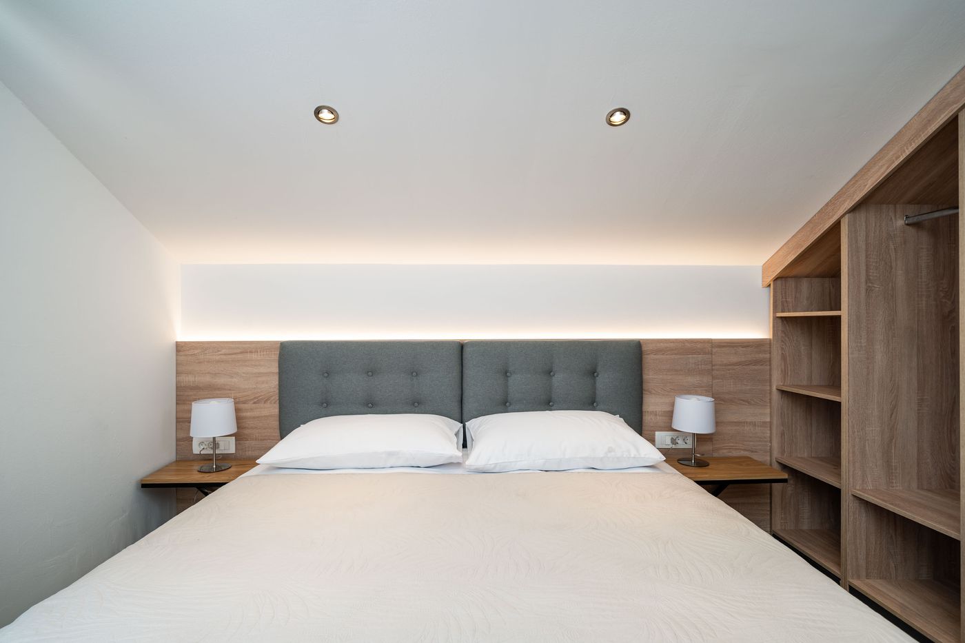 Bacan-Serviced-Apartments-Room-39