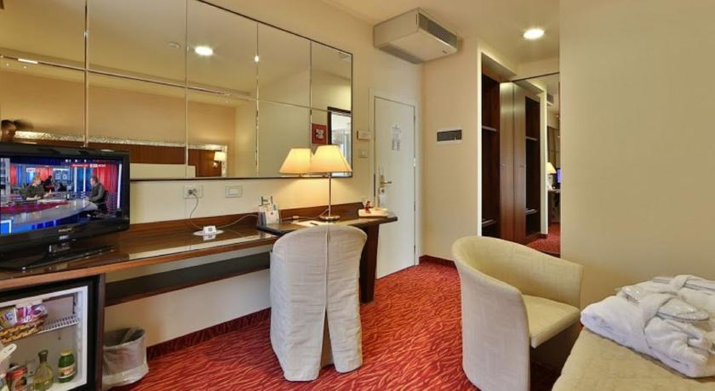 Hotel Maggiore Bologna - Italy - BOLOGNA - General view - 4