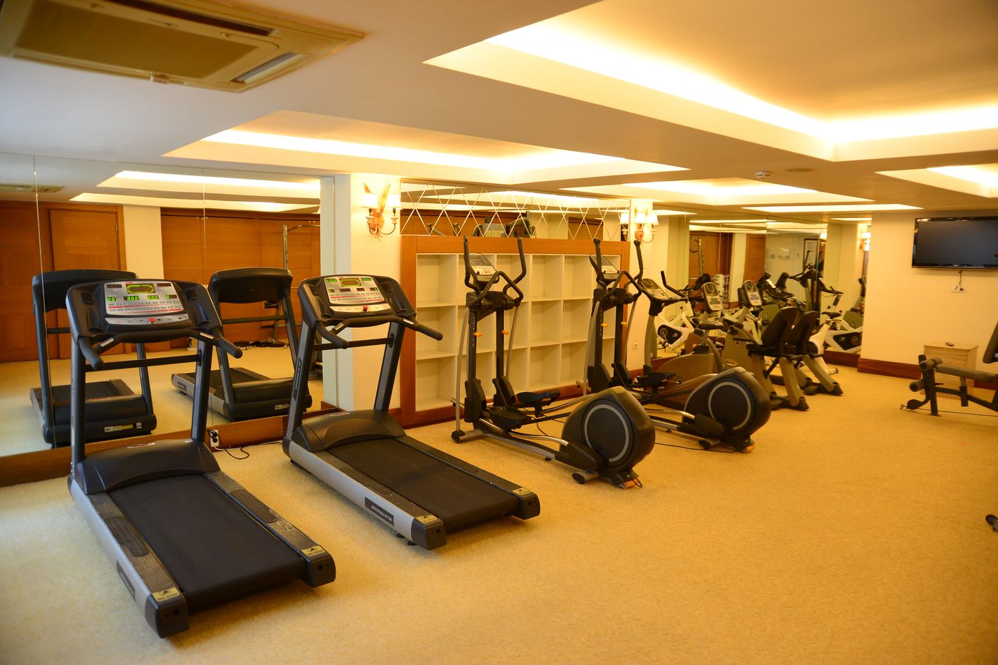 Monachus Hotel & Spa