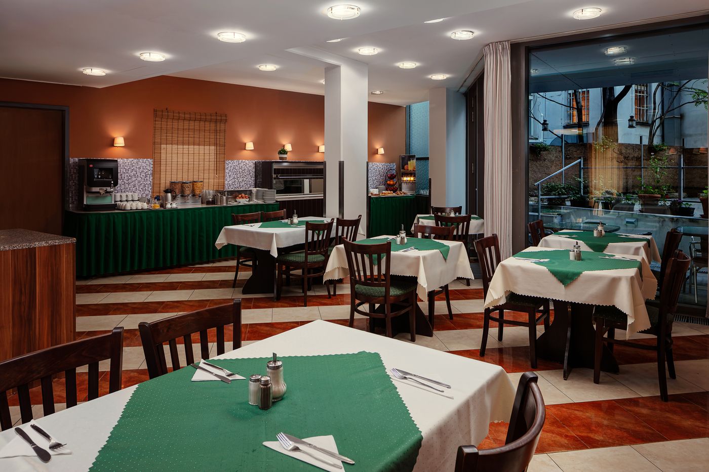 Ankora-Restaurant-45