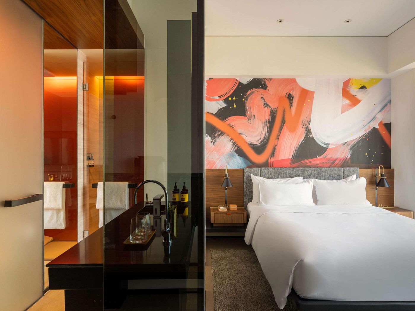 EAST-Hong-Kong-Room-28