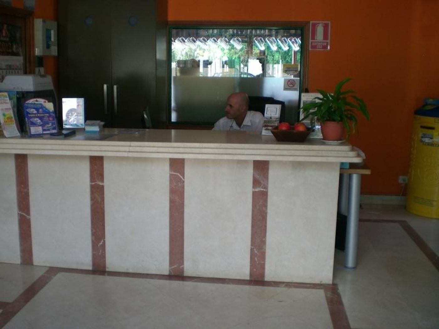 Sunny-Village-Lobby-27