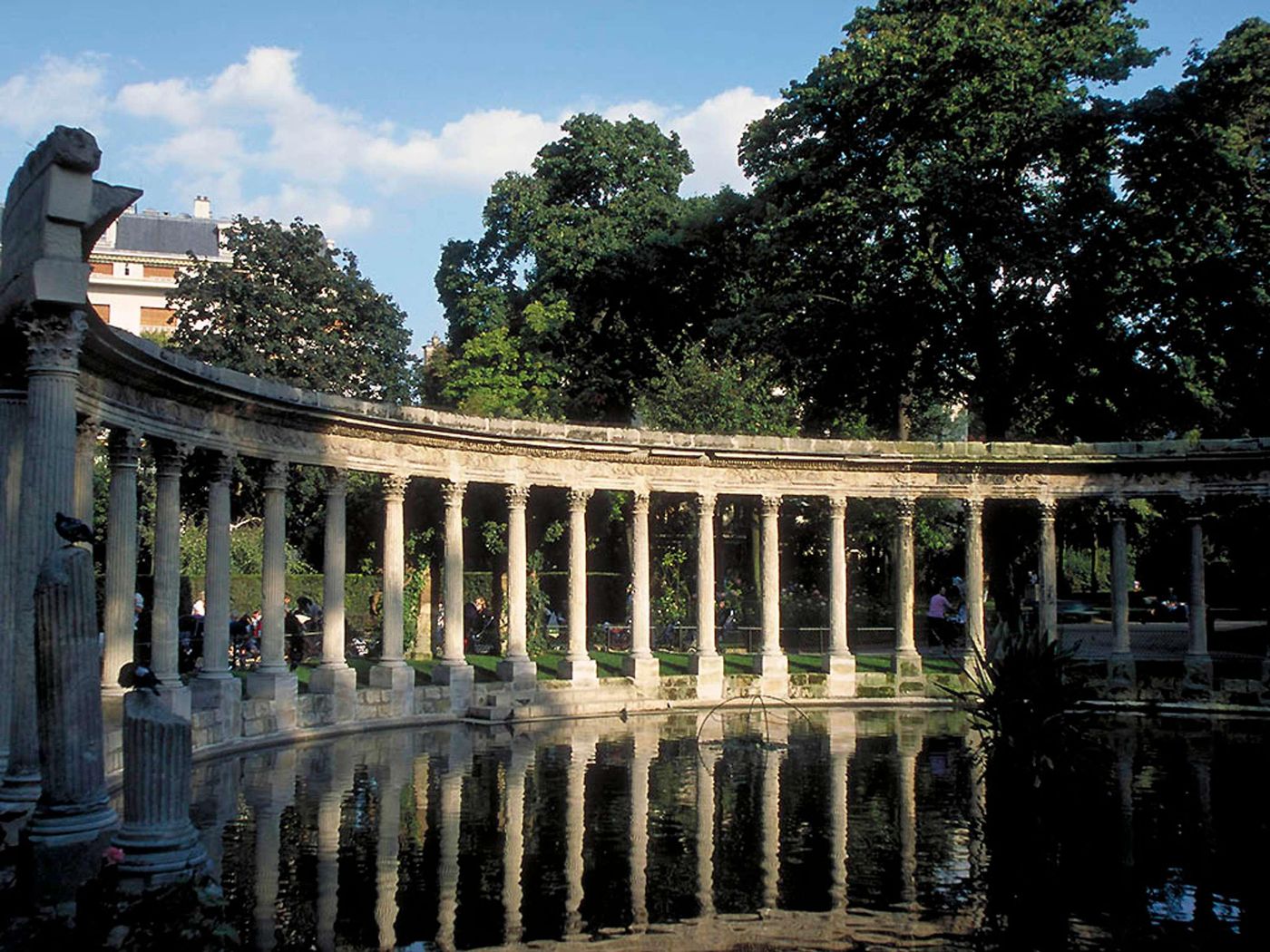 Sofitel-Paris-Arc-de-Triomphe-General-view-76