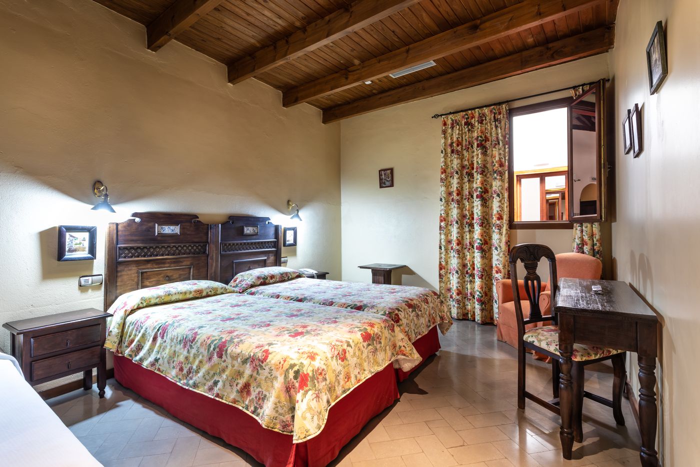 Sao-Joao-de-Deus-by-RIDAN-Hotels-Room-20