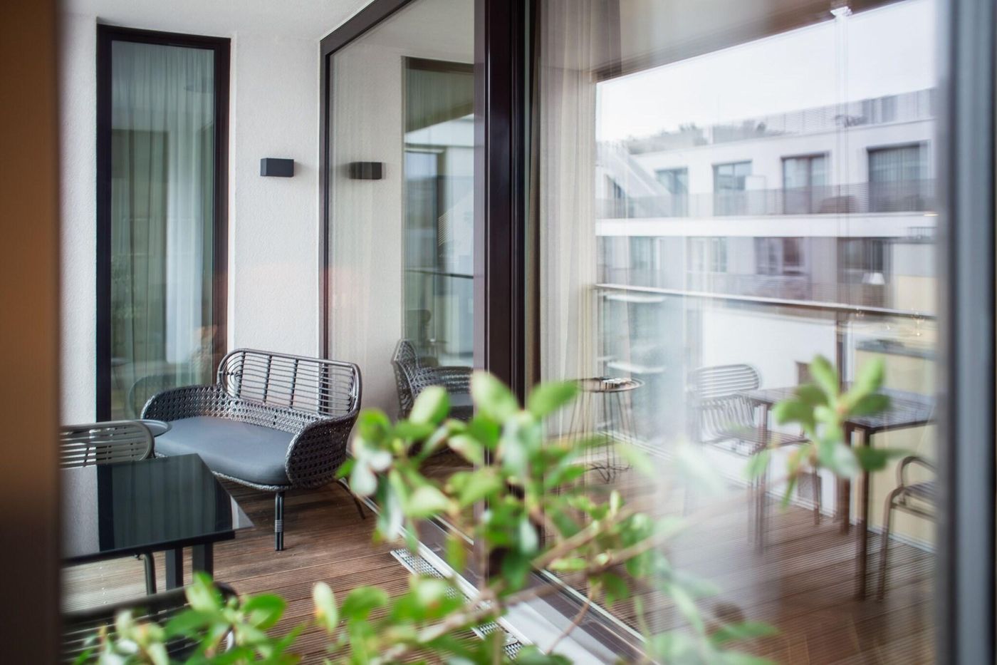 The-Circus-Apartments-Room-20