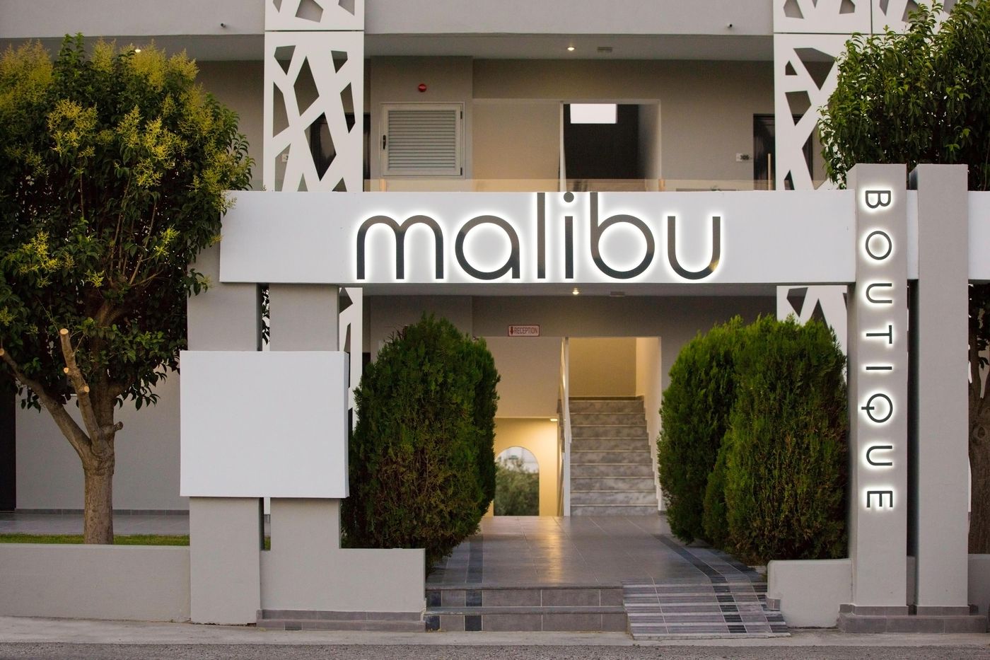 Malibu-Boutique-General-view-19