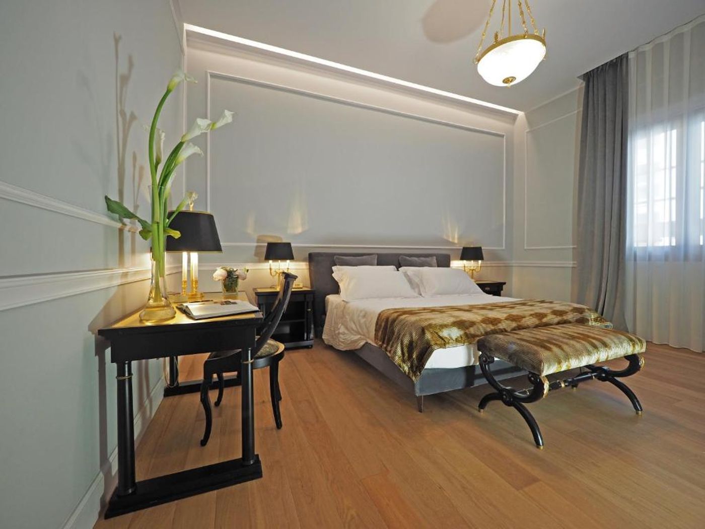 Grand-Hotel-et-des-Palmes-Room-14