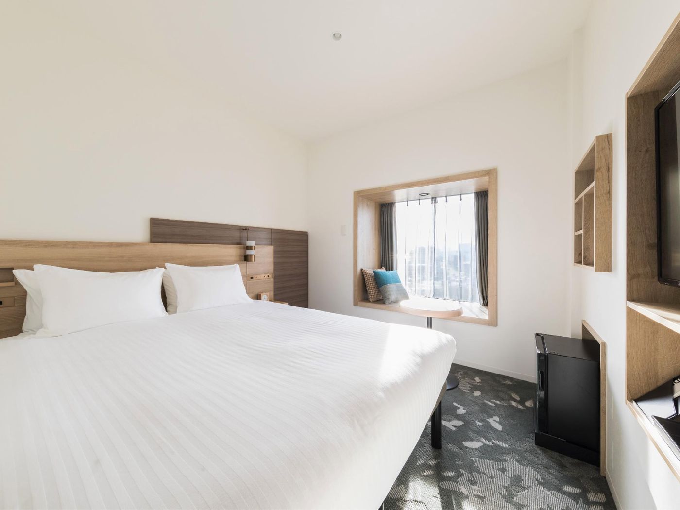 JR-EAST HOTEL METS TOKYO BAY SHINKIBA-Japan-Tokyo-Room-7