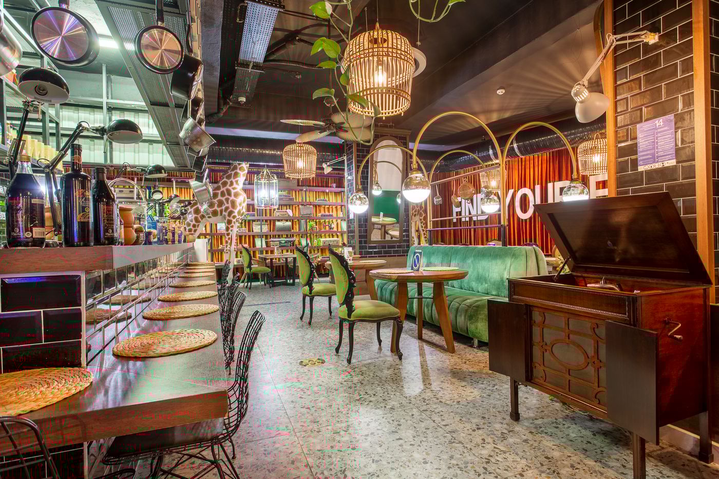 Anjelıq Downtown Hotel