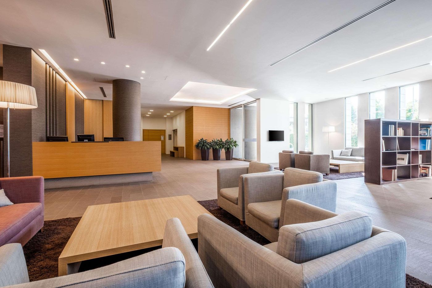 Quality Hotel San Martino-Italy-Garbagnate Monastero-Lobby-2