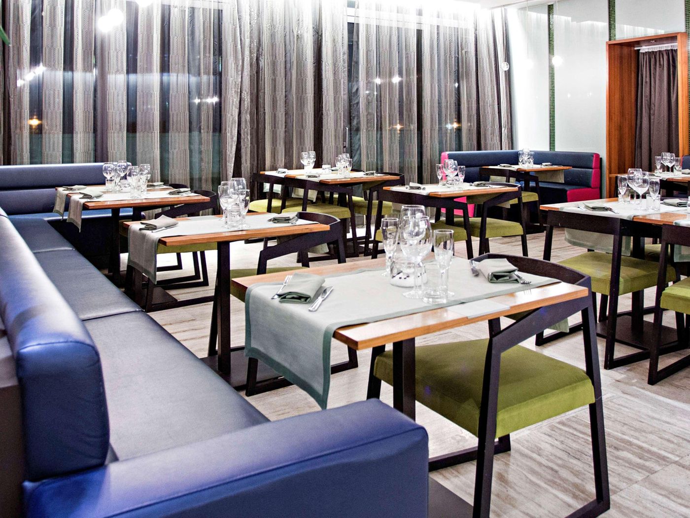 Novotel-Roma-Eur-Restaurant-7