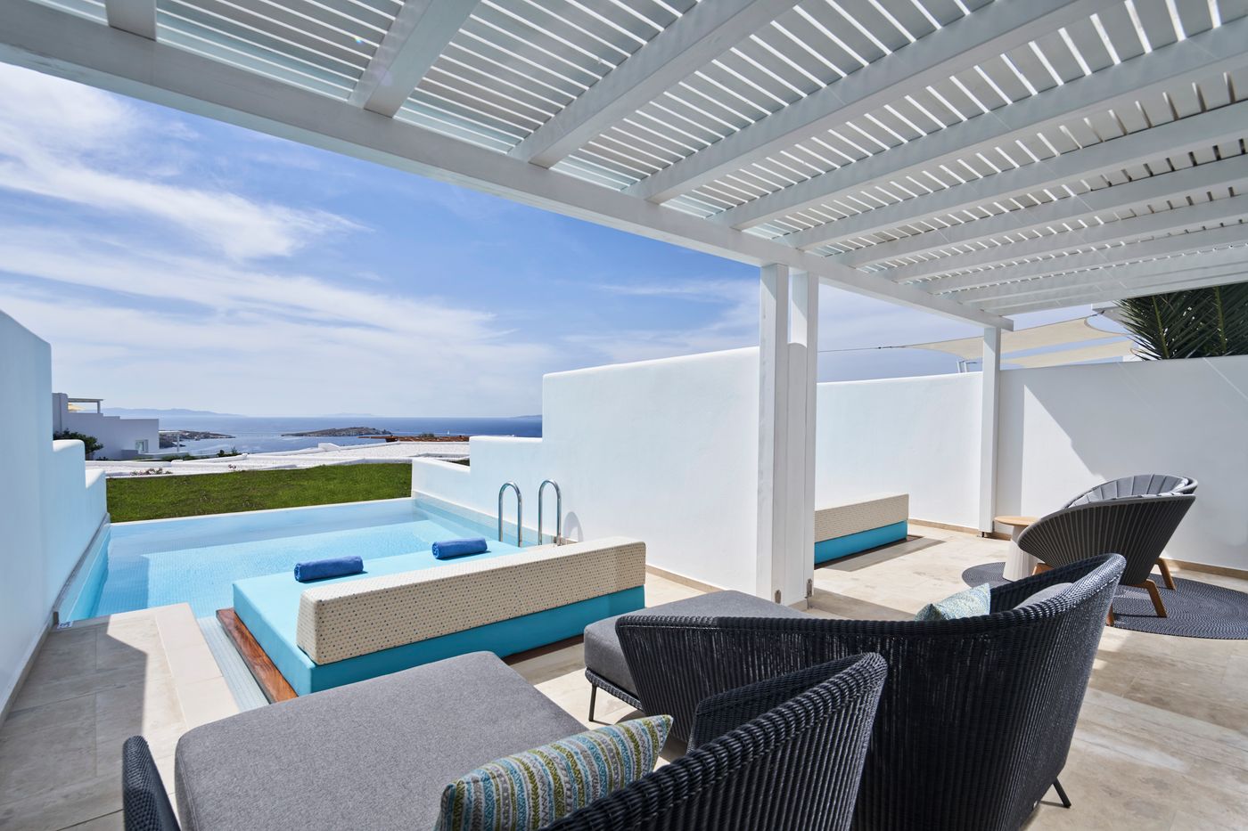 Myconian-Kyma---Design-Hotels-Room-8