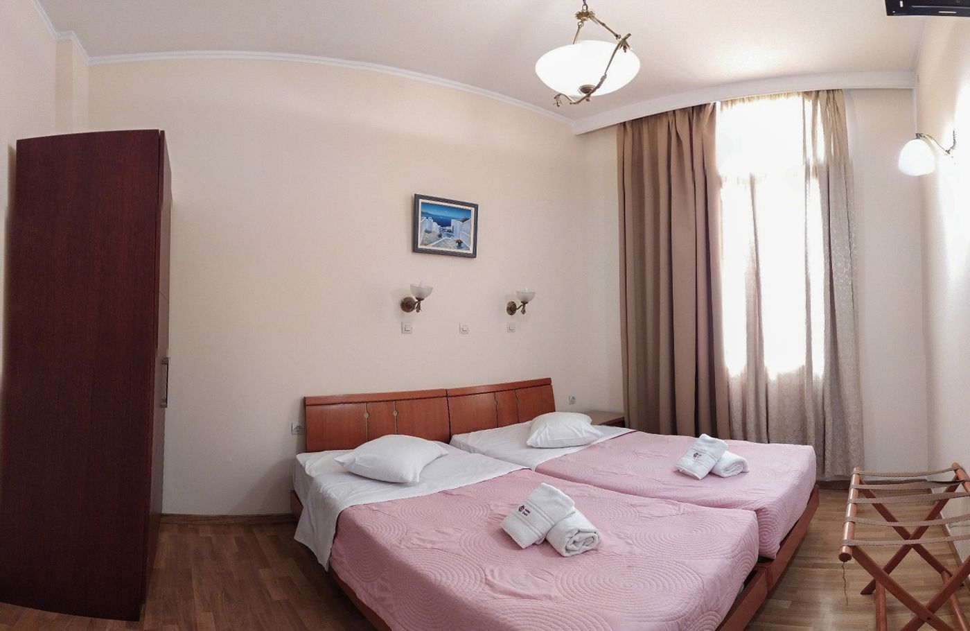 Cecil-Hotel-Athens-Room-37
