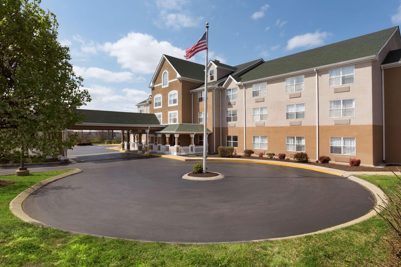 Country Inn & Suites by Radisson, Nashville, TN-United States-NASHVILLE-General view-1
