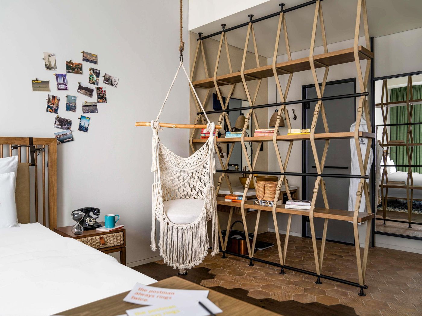 25hours-Hotel-Dubai-One-Central-Room-33