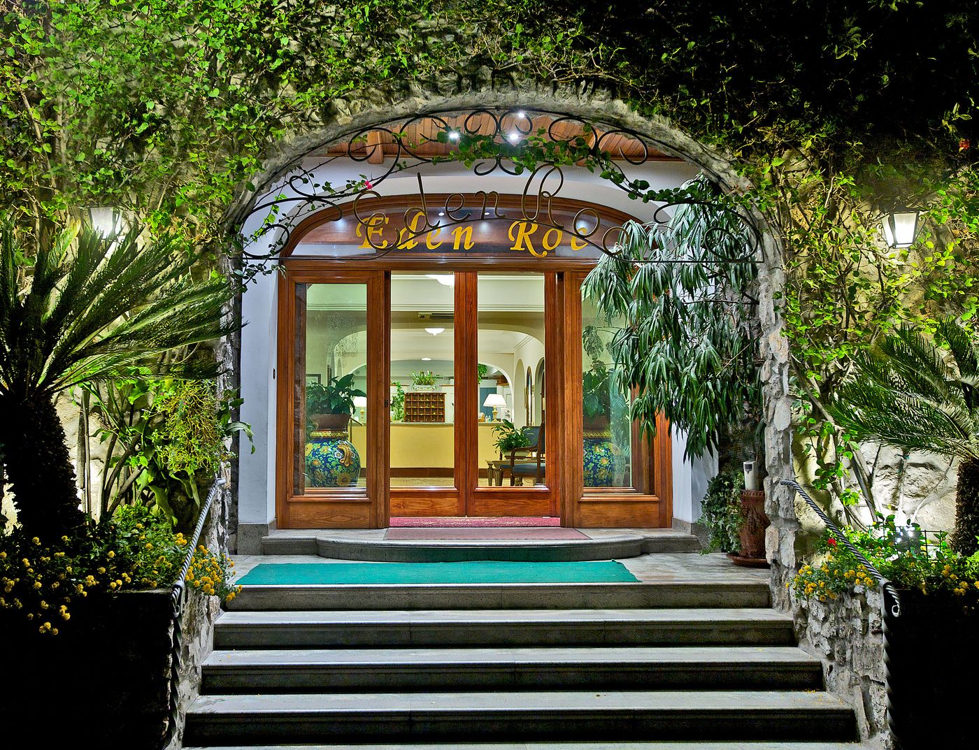 Eden-Roc-Positano-Lobby-10