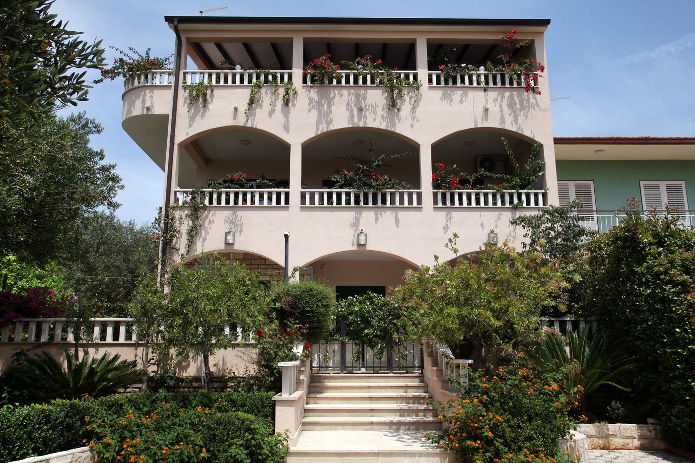 Villa-Sun-General-view-12