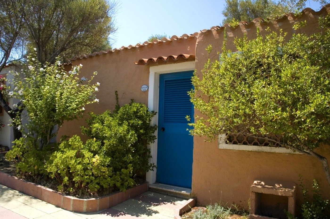 Bungalow Club Village