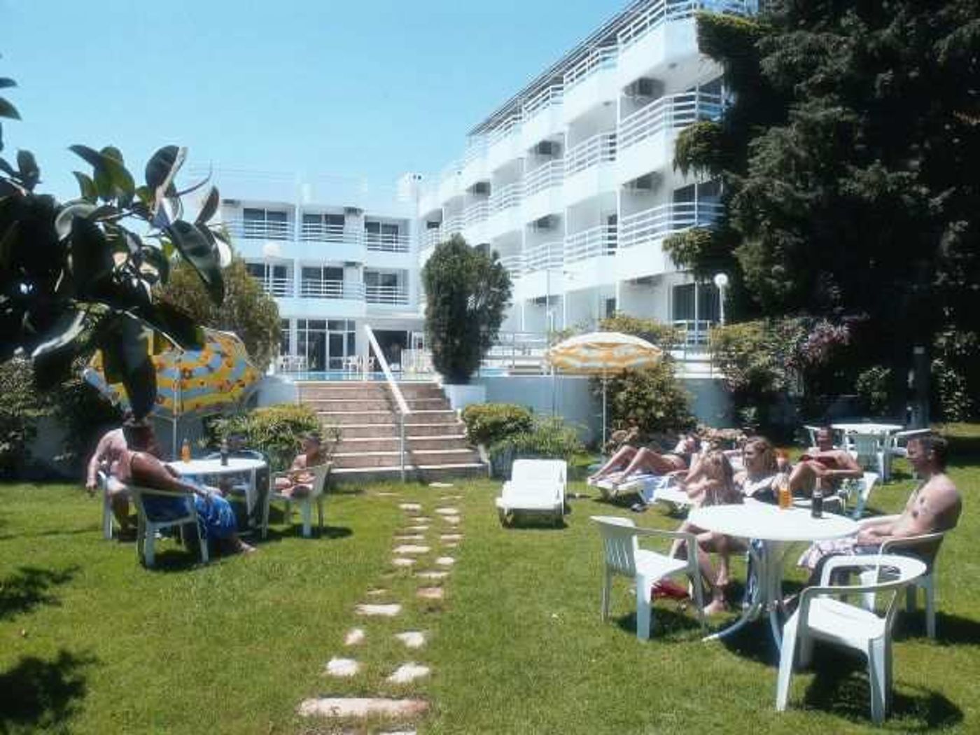 Ertur Hotel