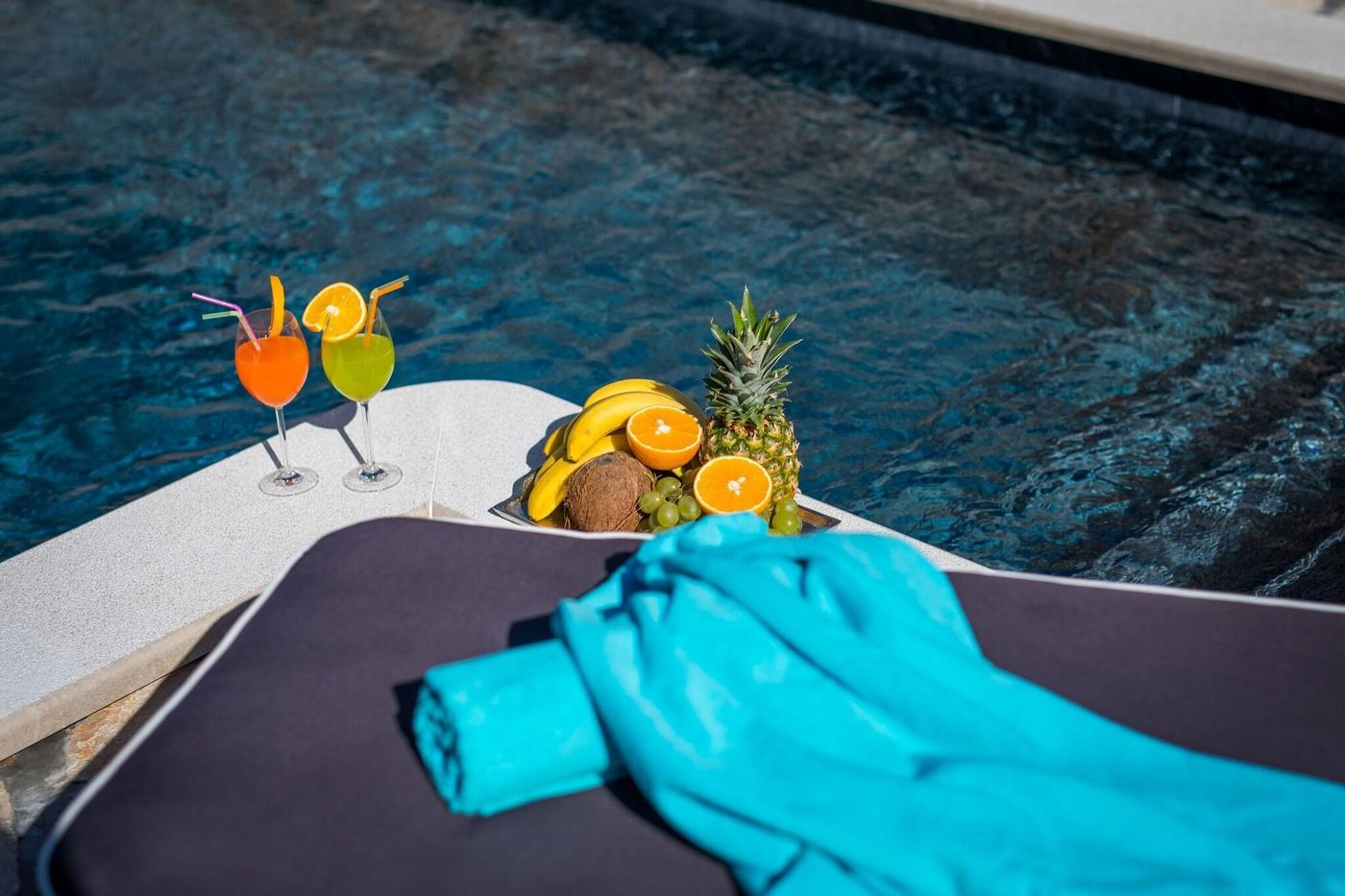 Villa-Diamond-Pool-23