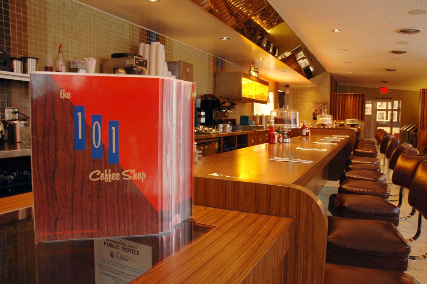 Best-Western-Plus-Hollywood-Hills-Restaurant-51