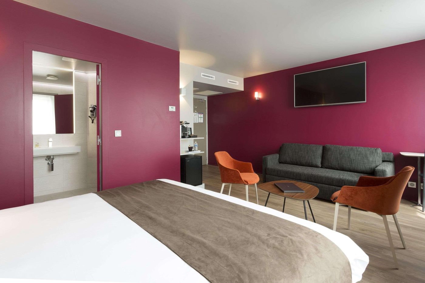 Inter-Hotel-Torcy-Room-4