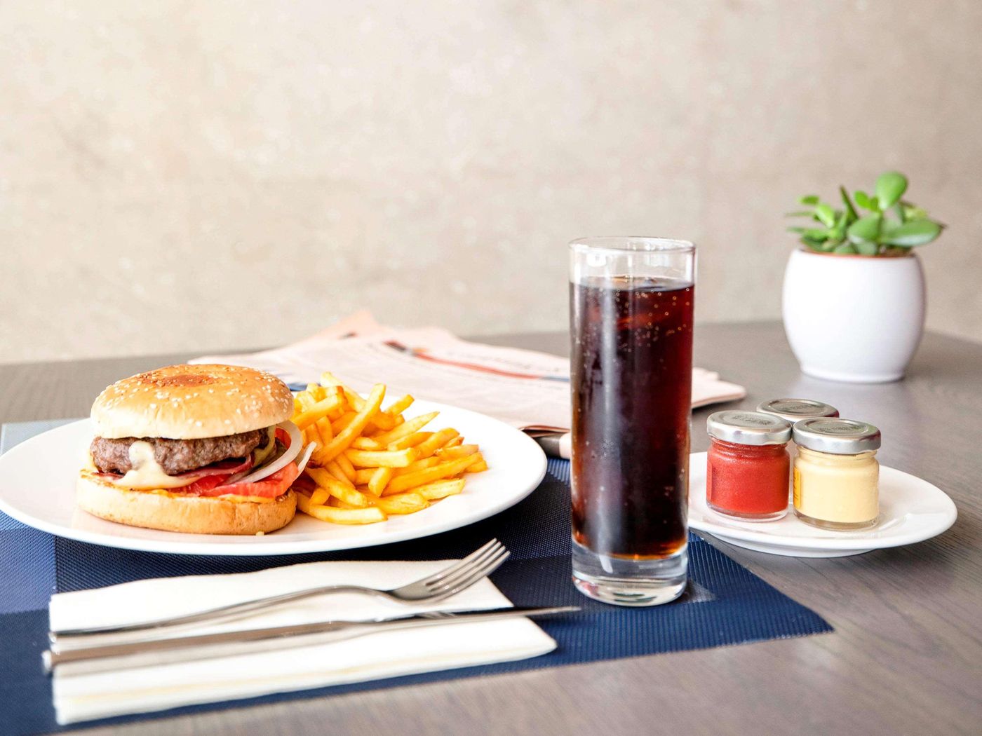 Novotel-Istanbul-Bosphorus-Restaurant-70