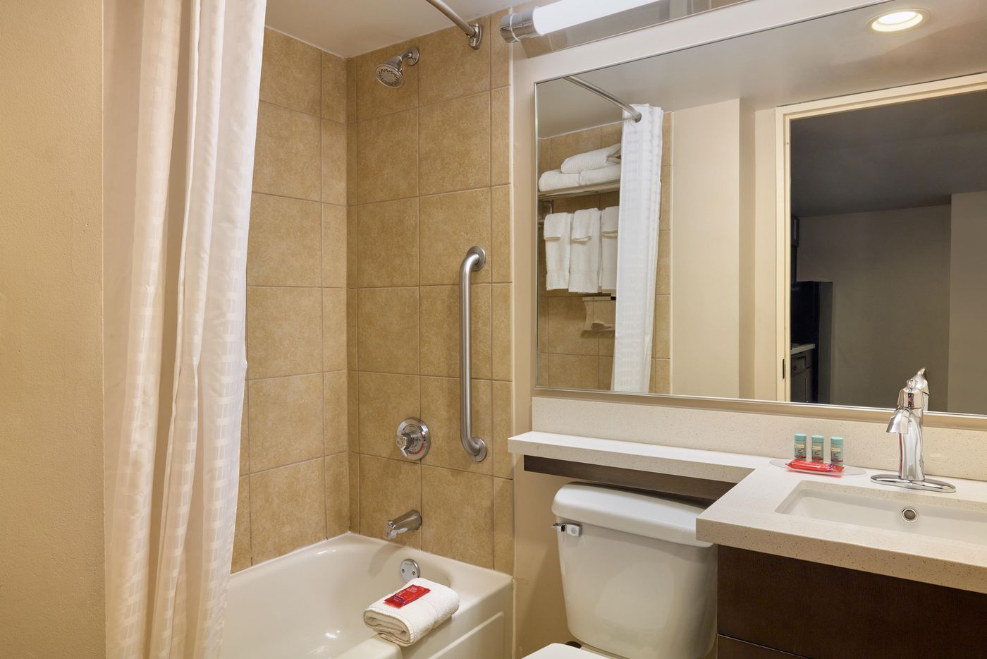 Candlewood-Suites-New-York-City--Times-Square-Room-31