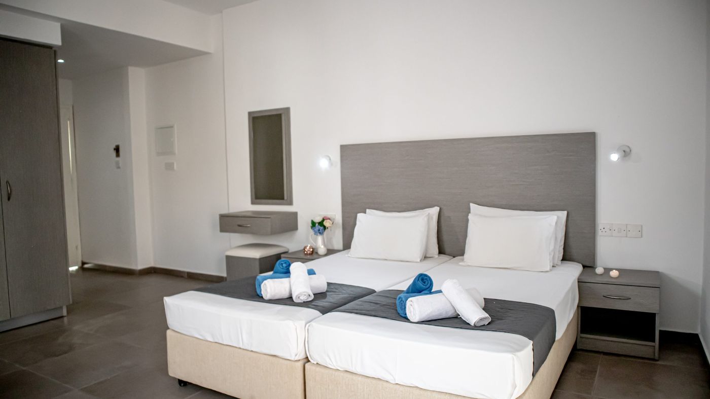 Windmills-Hotel-Apartments-Room-15