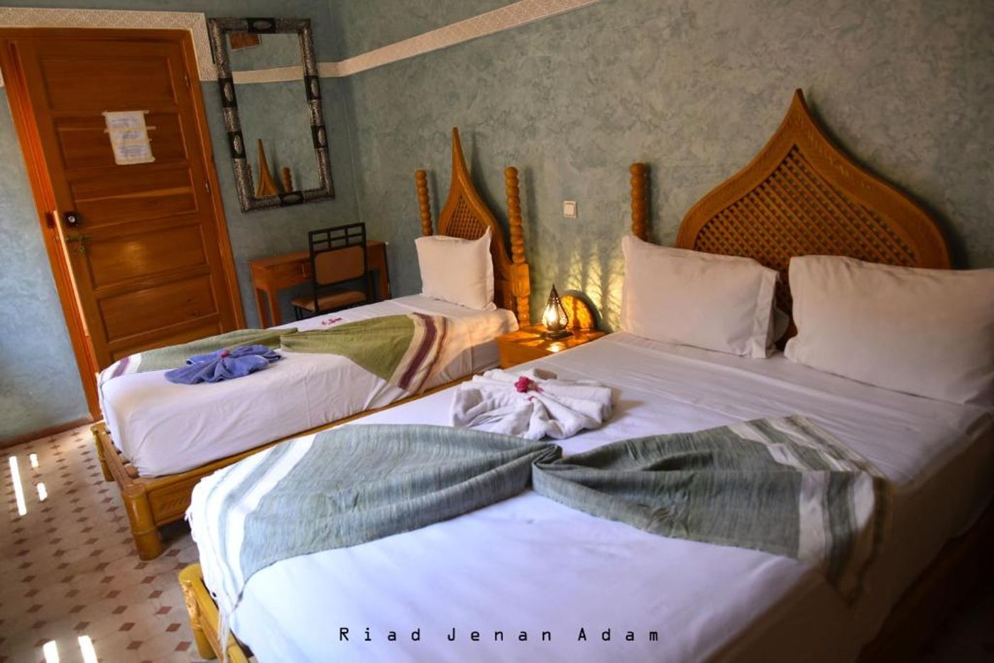 Riad Jenan Adam 10.09