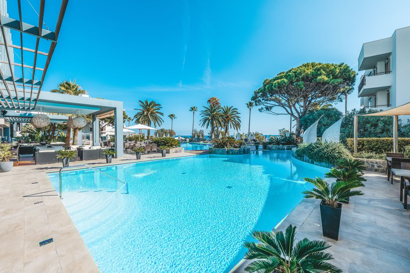 Marins Suites - Adults Only