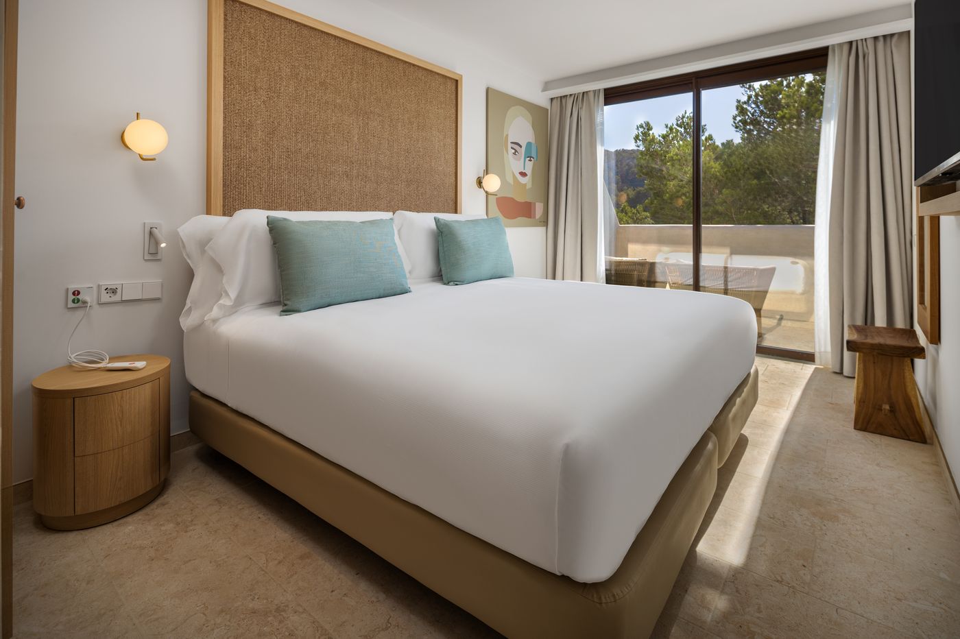 Club Cala San Miguel Hotel Ibiza, Curio Collection by Hilton