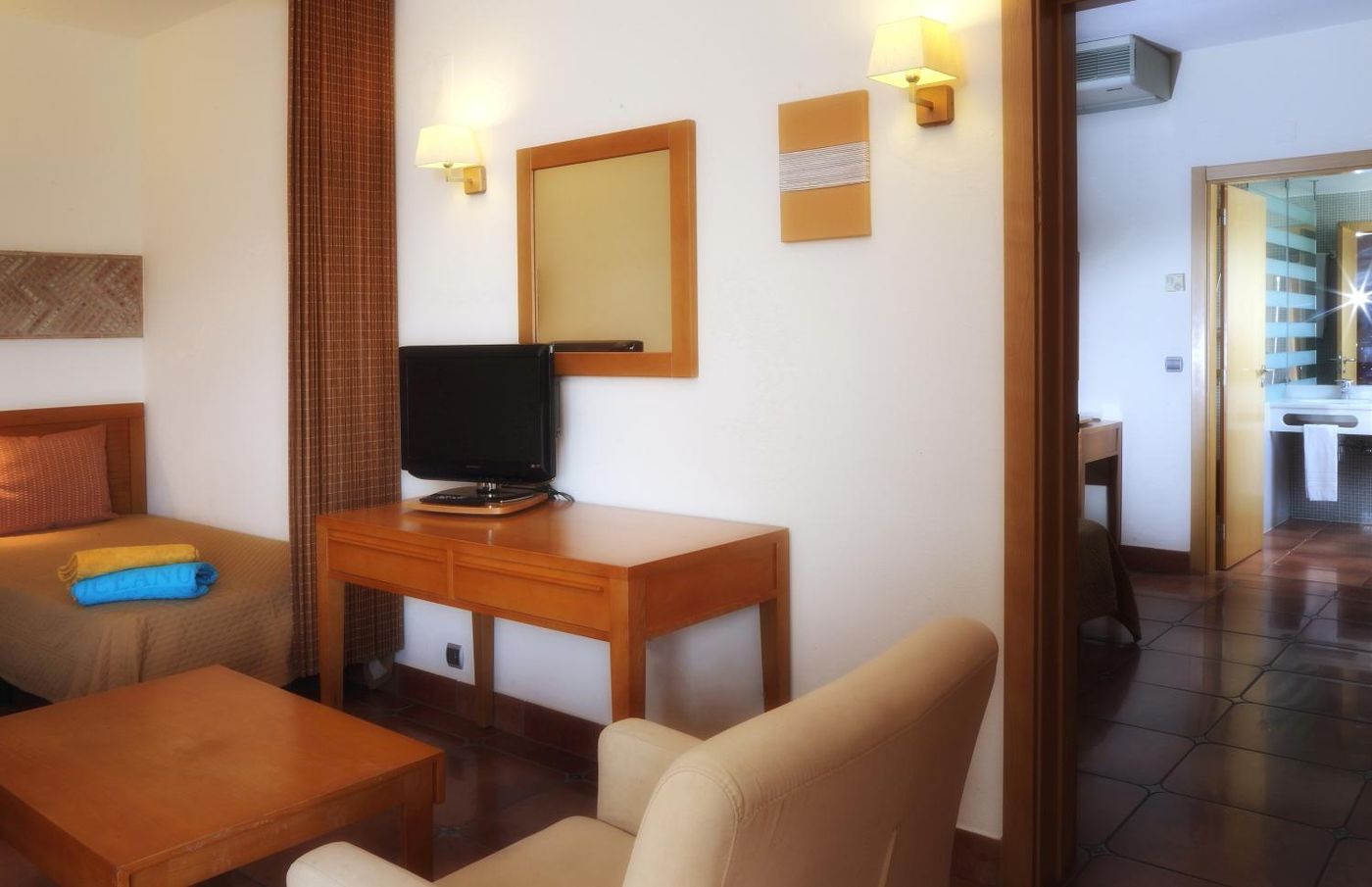 Oceanus-Aparthotel-Room-24
