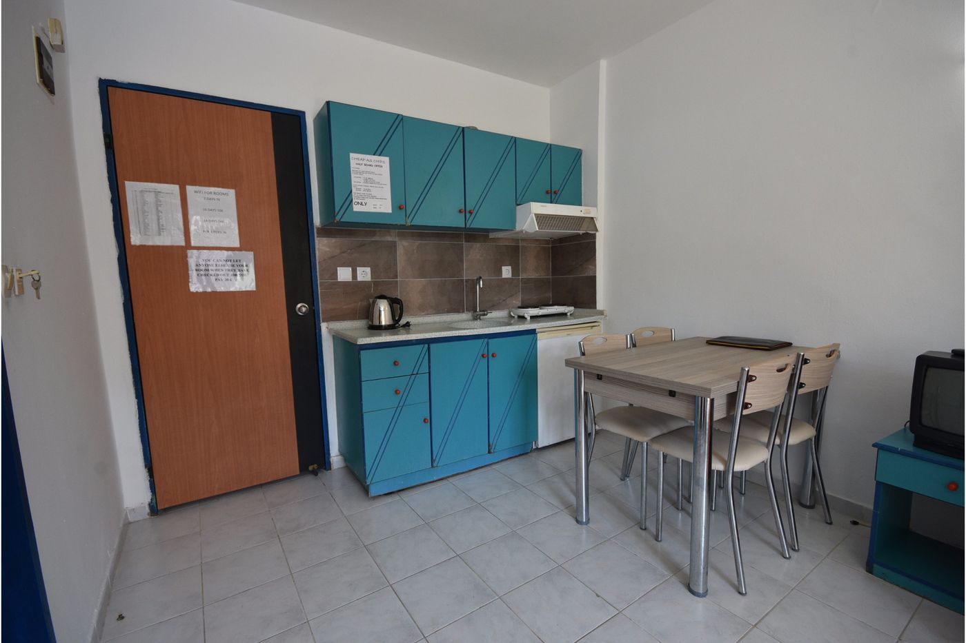 Golden-Orange-Apart-Hotel-Room-27