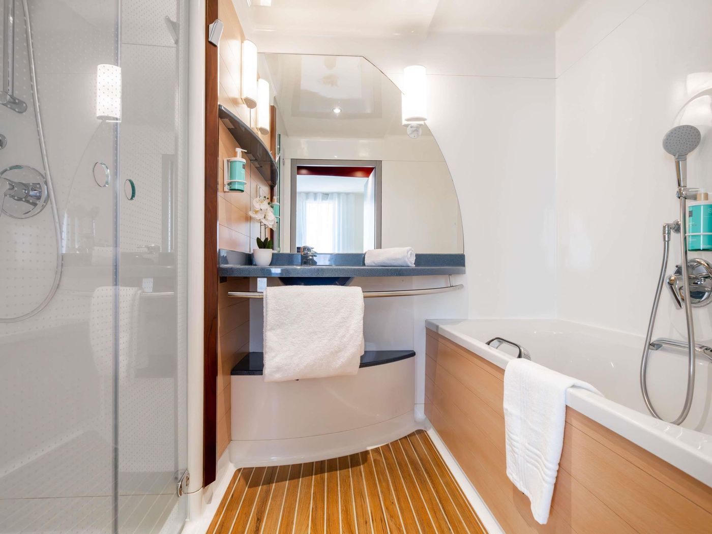 Novotel-Suites-Cannes-Centre-Room-35