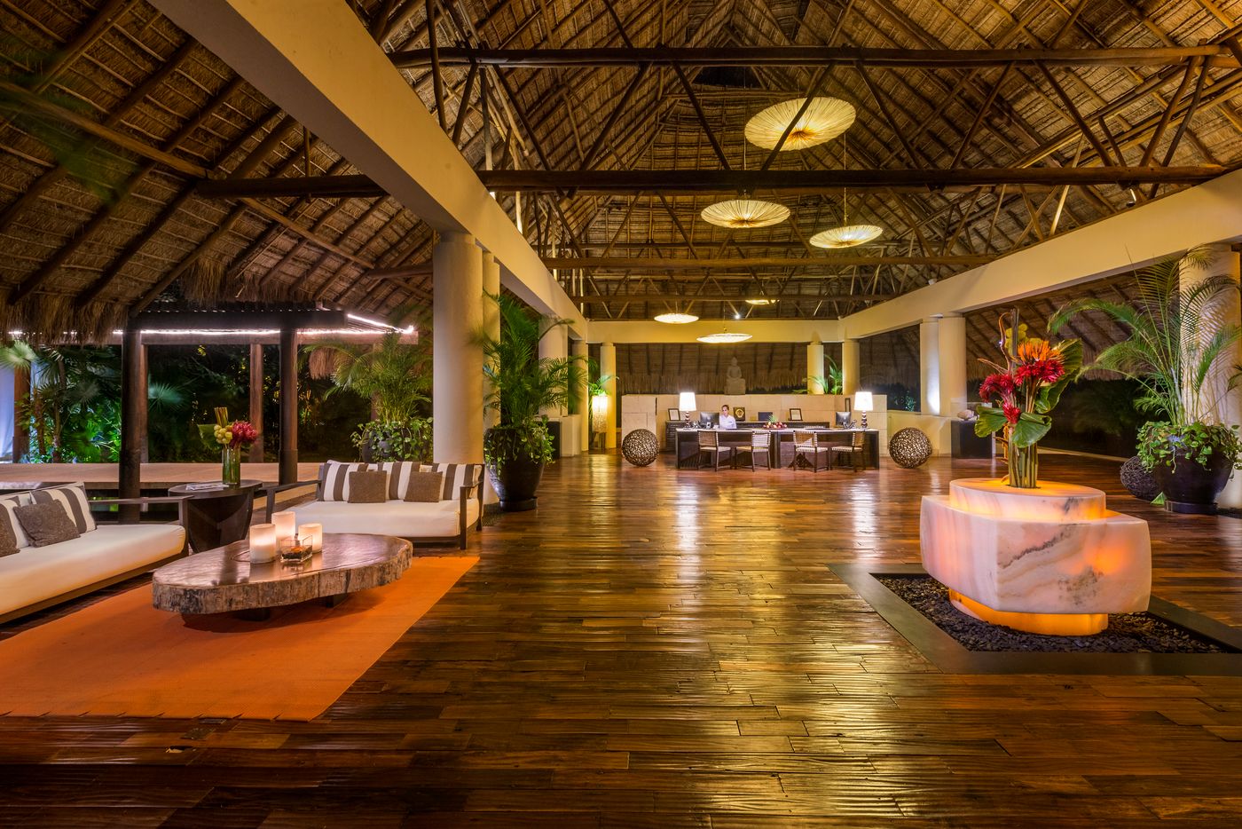 Blue-Diamond-Luxury-Boutique-Riviera-Maya---Adults-Only-Lobby-39