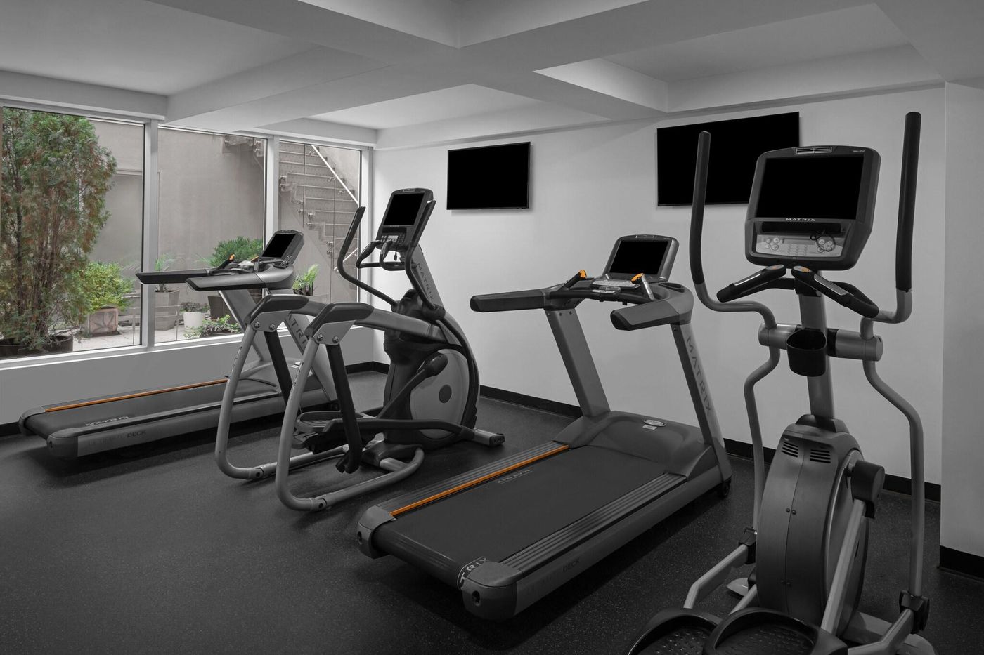 CODA-Williamsburg-Sports-and-Entertainment-40