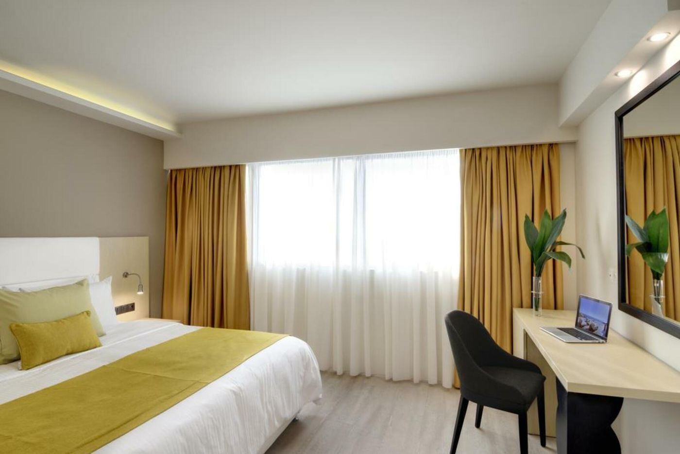 Athens-Avenue-Hotel-Room-15