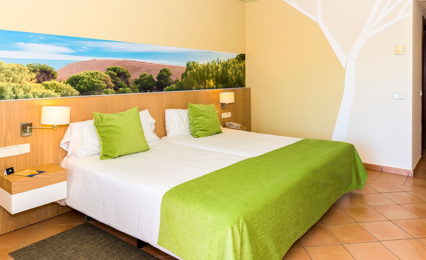 Sensimar-Isla-Cristina-Palace-Hotel---Spa-Room-24