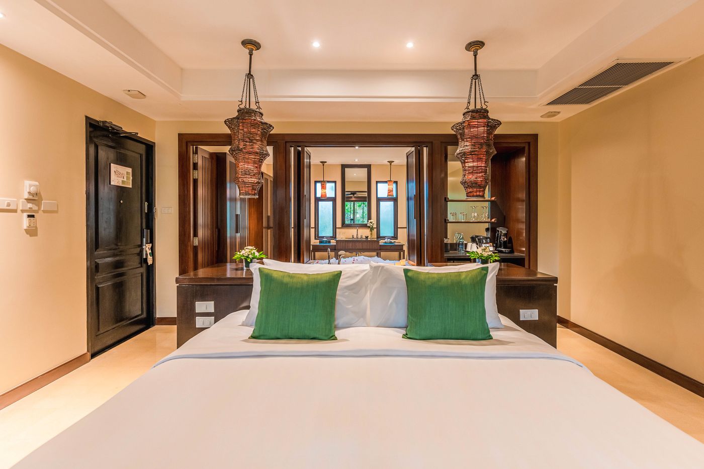 Movenpick-Resort---Spa-Karon-Beach-Phuket-Room-45