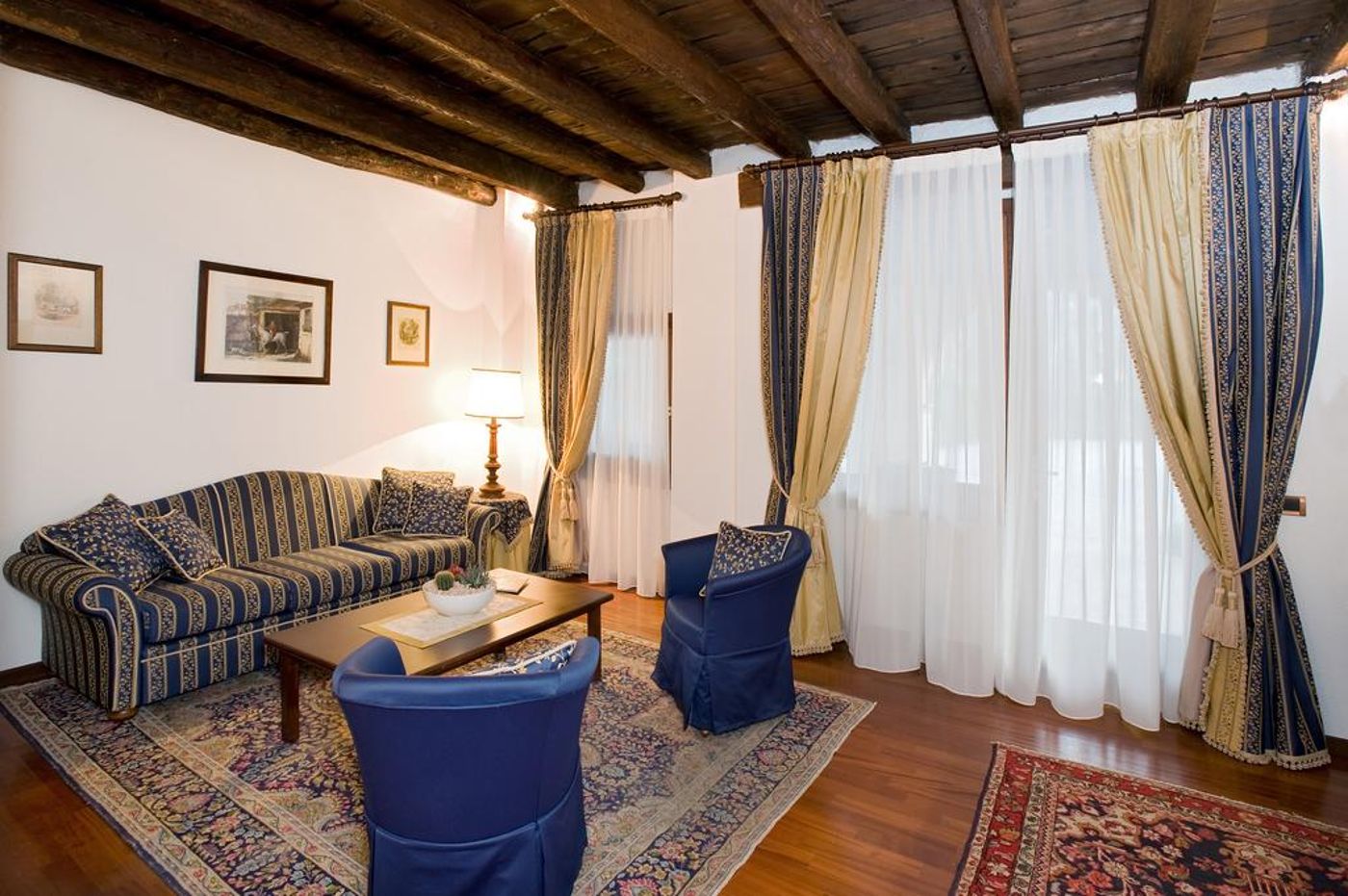 Villa-Condulmer-Room-16