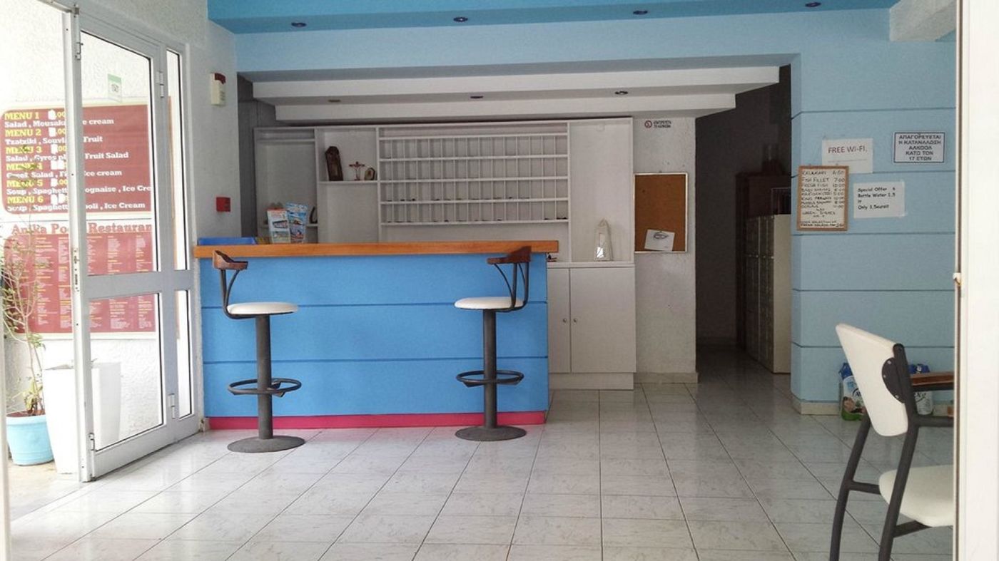 Anika-Studios-Lobby-22