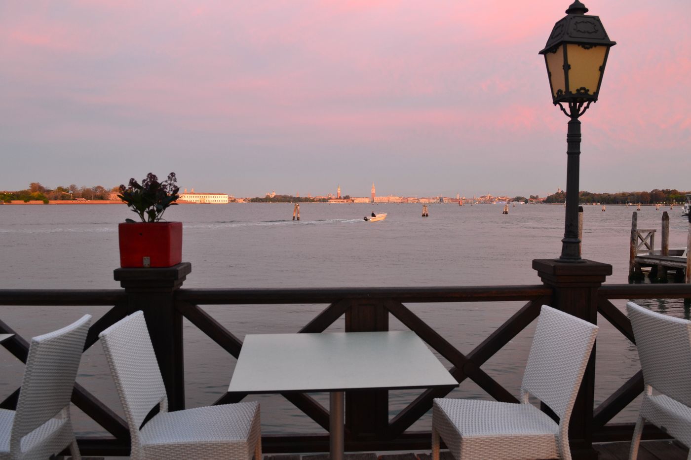 Villa-Laguna-Restaurant-30