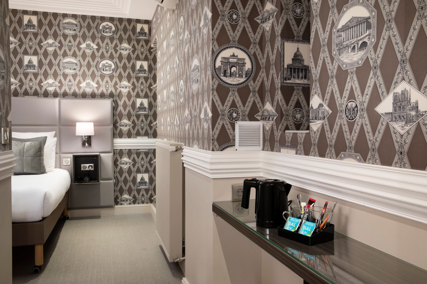 Elysees-Hotel-Room-24