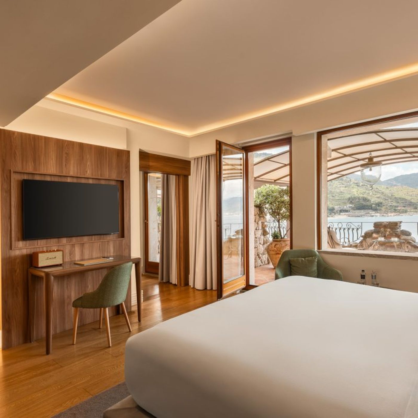 Grand-Hotel-Atlantis-Bay-Room-7