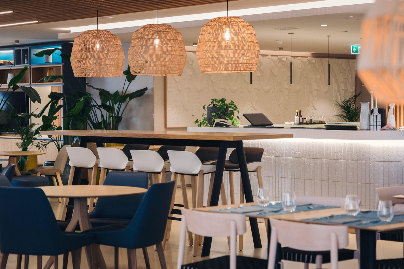 Holiday-Inn-Lisboa-Bar-23