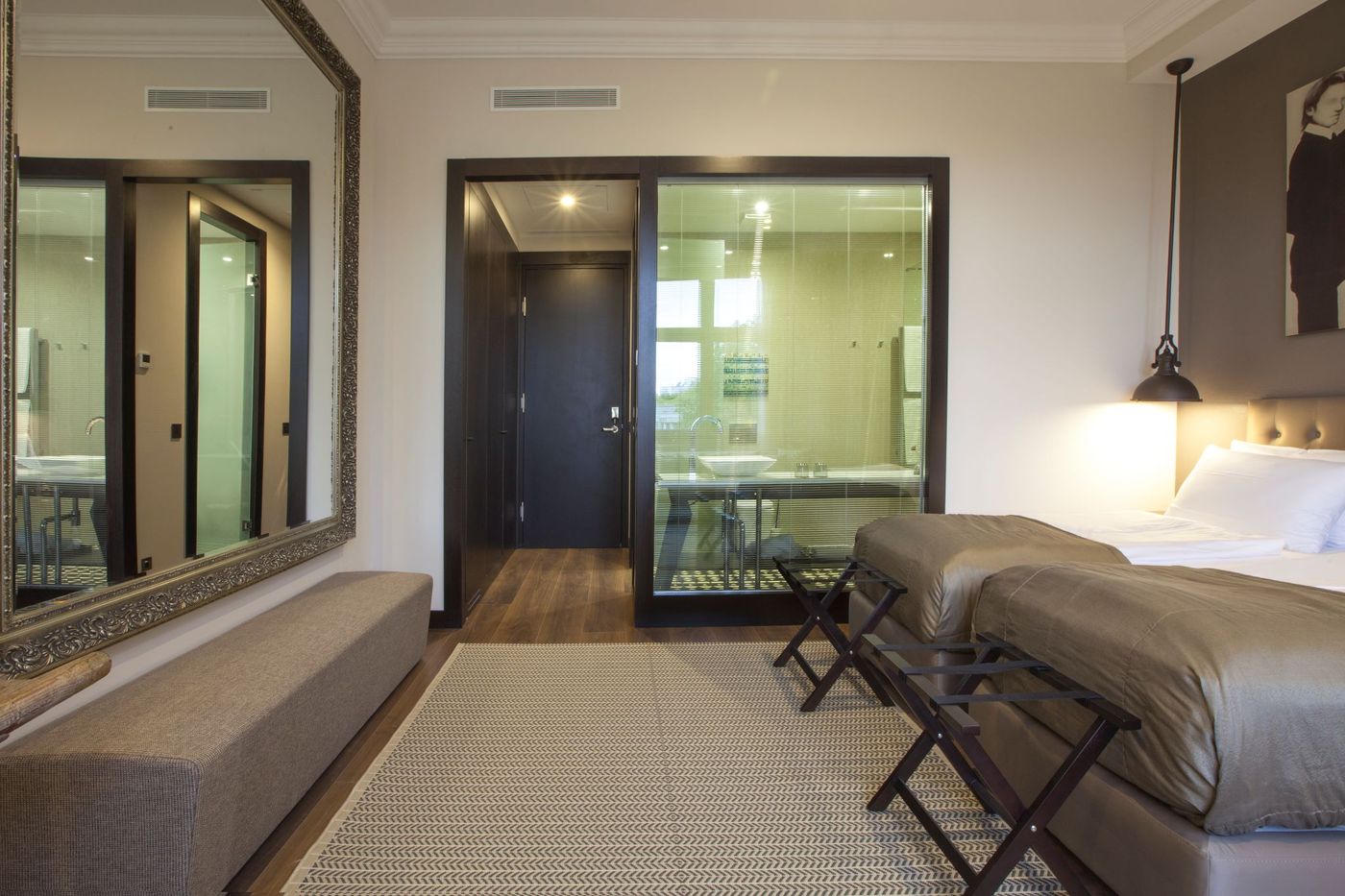 Quentin-XL-Potsdamer-Platz-Room-32