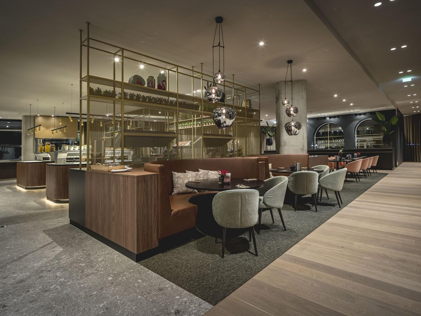 Van-der-Valk-Hotel-Amsterdam-Zuidas-Restaurant-12