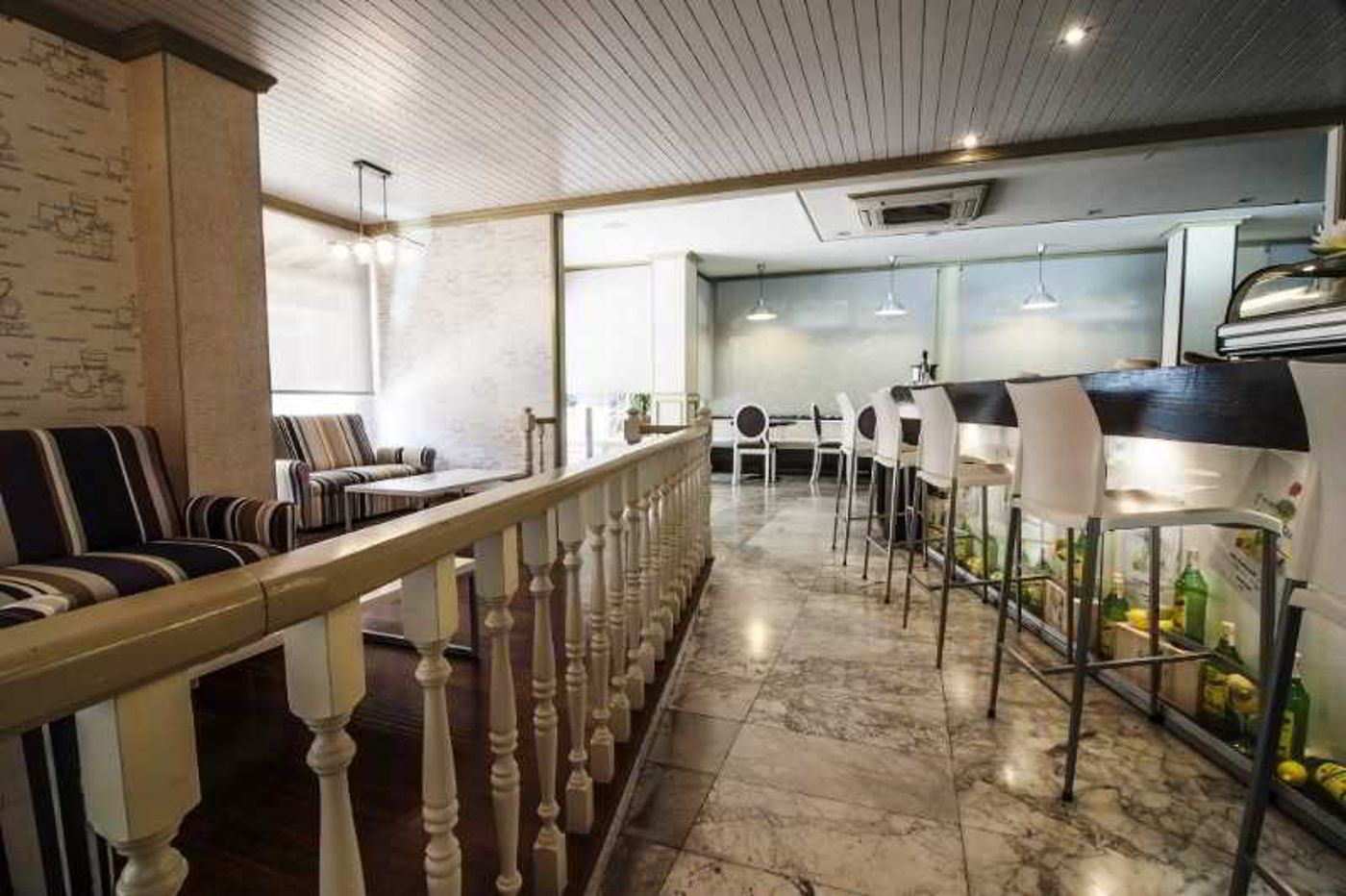 Apartamentos-Royal-Life-Restaurant-54